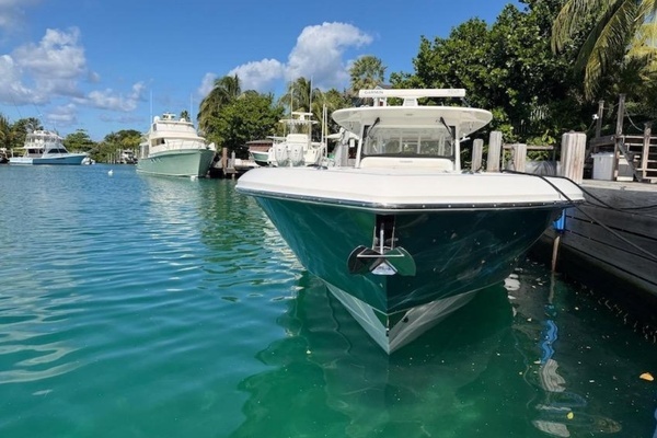 2016 Everglades 42