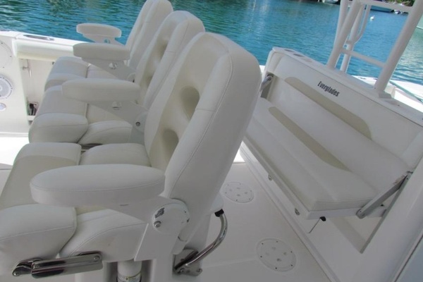 42ft Everglades Yacht For Sale