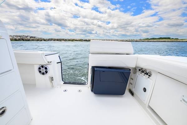 Ready Or Not 34ft Regulator Yacht For Sale