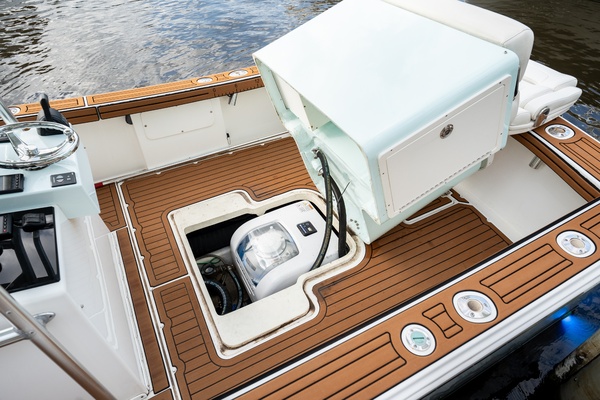 24ft Bimini Yacht For Sale