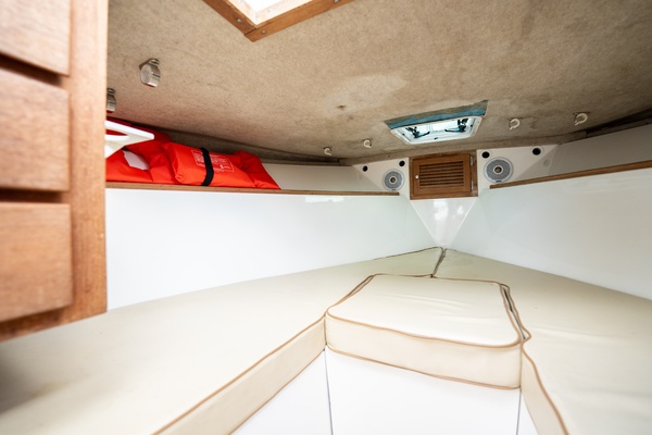 24ft Bimini Yacht For Sale