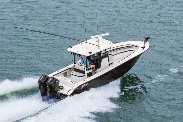 2025 Yellowfin 32