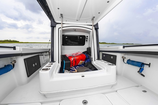 2025 Yellowfin 32