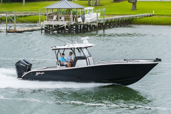 2025 Yellowfin 32