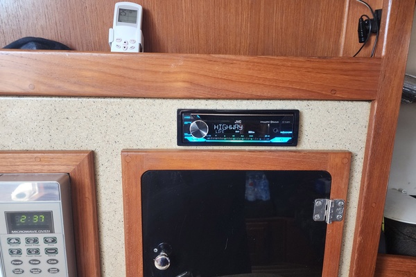 Pangloss 32ft Albemarle Yacht For Sale