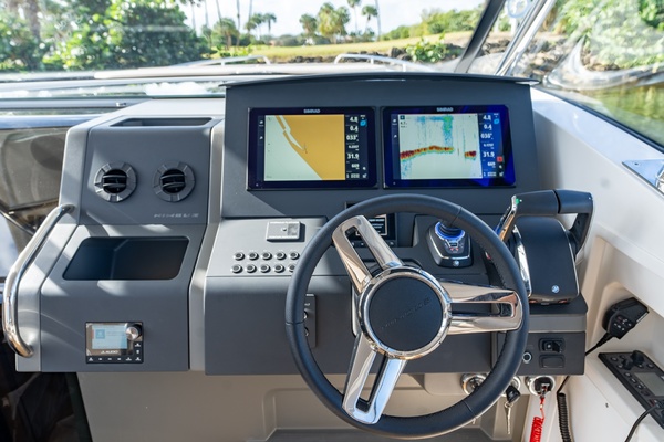 OYEOYE 40ft Nimbus Yacht For Sale