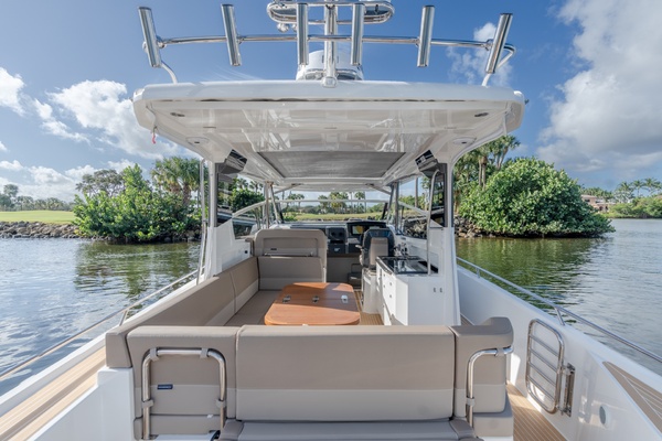 OYEOYE 40ft Nimbus Yacht For Sale