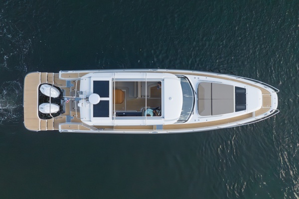 OYEOYE 40ft Nimbus Yacht For Sale