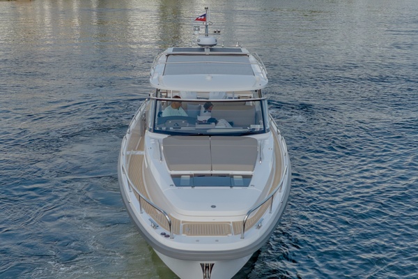OYEOYE 40ft Nimbus Yacht For Sale