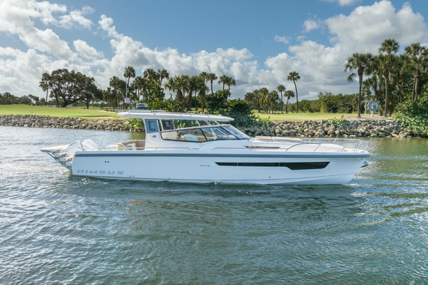 OYEOYE 40ft Nimbus Yacht For Sale
