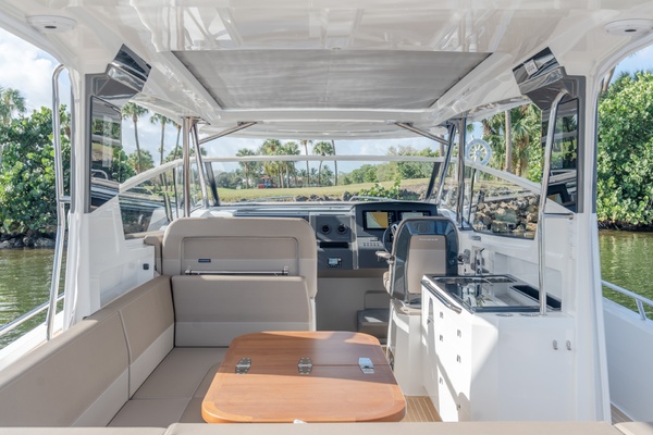 OYEOYE 40ft Nimbus Yacht For Sale