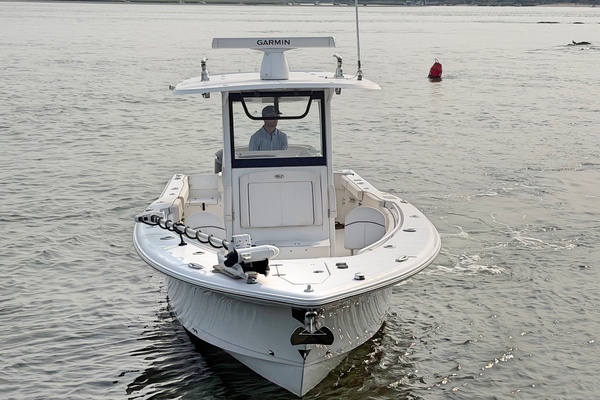 2020 Sea Hunt 30