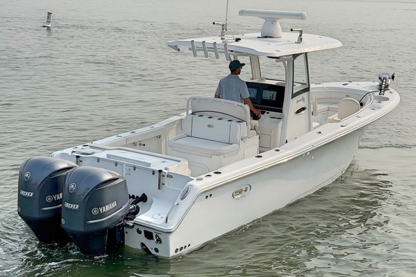 30ft Sea Hunt Yacht For Sale