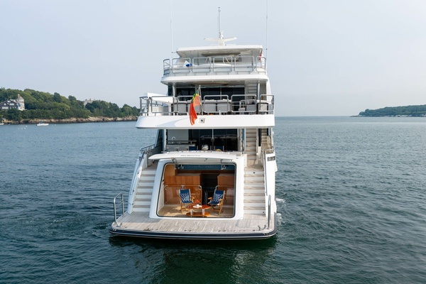 WRECKLESS 120ft Ocean Alexander Yacht For Sale