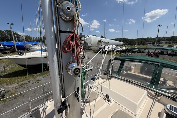 Blue Water Discovery 32ft Island Packet Yacht For Sale