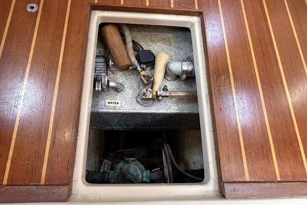 Blue Water Discovery 32ft Island Packet Yacht For Sale