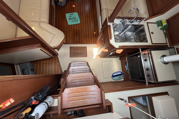 Blue Water Discovery 32ft Island Packet Yacht For Sale