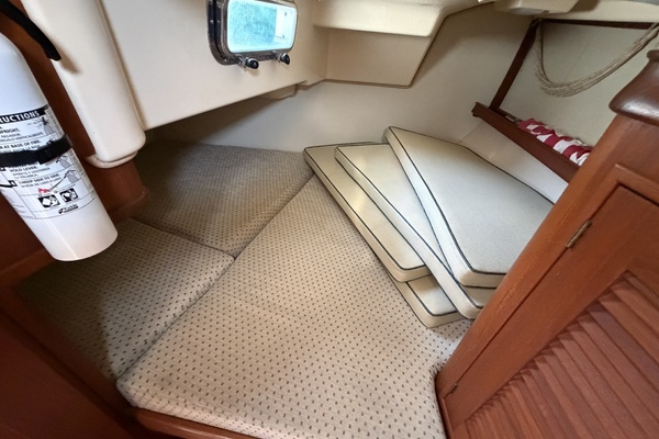 Blue Water Discovery 32ft Island Packet Yacht For Sale