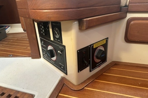 Blue Water Discovery 32ft Island Packet Yacht For Sale