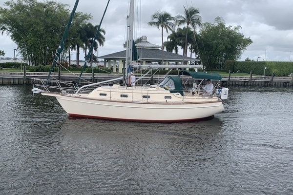 Blue Water Discovery 32ft Island Packet Yacht For Sale