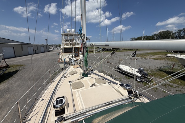Blue Water Discovery 32ft Island Packet Yacht For Sale