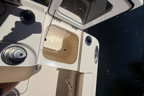 27ft Scout Yacht For Sale