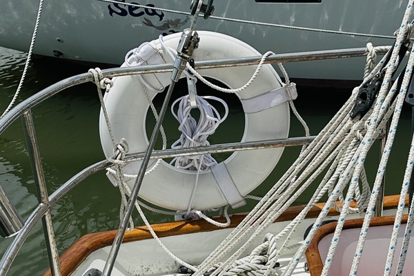 Bay Girl 36ft Cape George Yacht For Sale