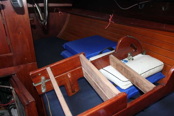 Bay Girl 36ft Cape George Yacht For Sale