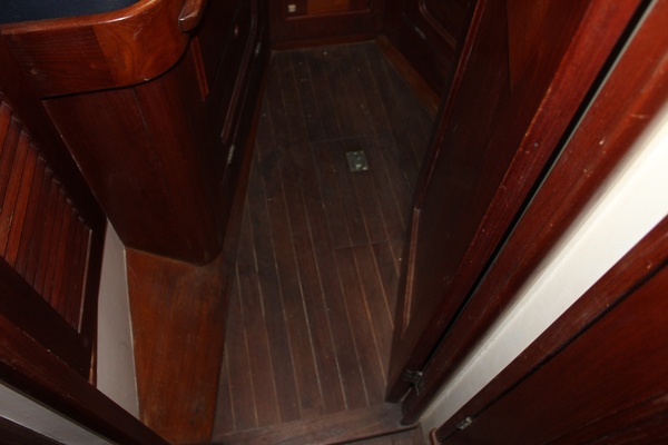 Bay Girl 36ft Cape George Yacht For Sale