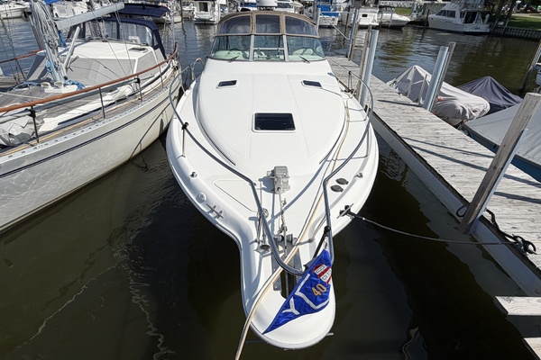 Active Pursuit 33ft Sea Ray Yacht For Sale