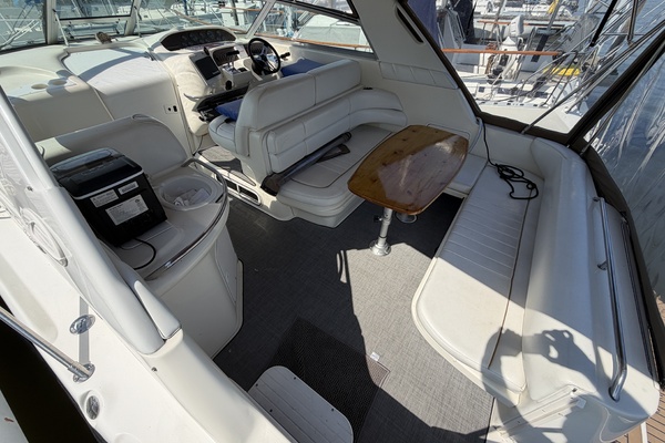 Active Pursuit 33ft Sea Ray Yacht For Sale