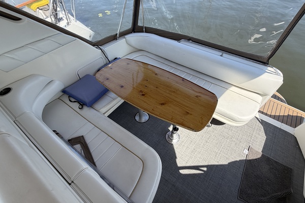 Active Pursuit 33ft Sea Ray Yacht For Sale
