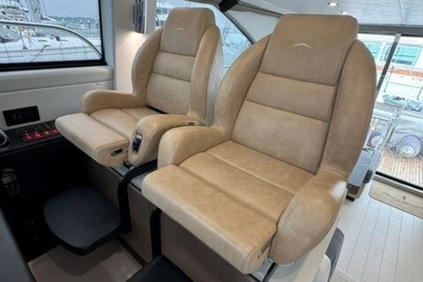 2023 Azimut 50