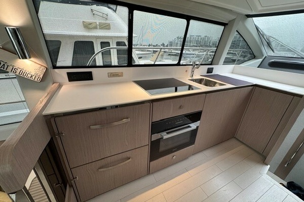2023 Azimut 50