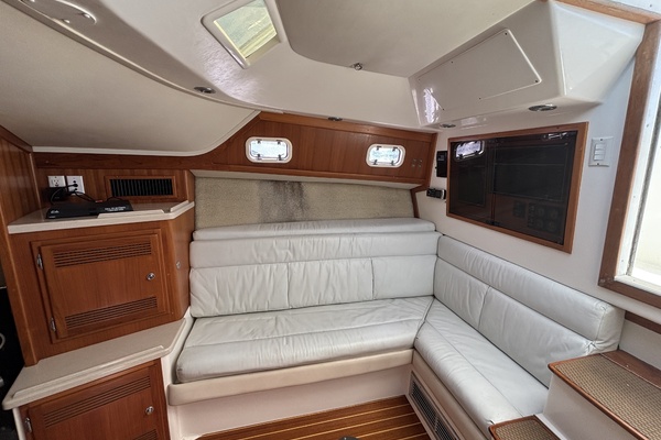 35ft Cabo Yacht For Sale