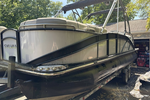 25ft Sylvan Yacht For Sale