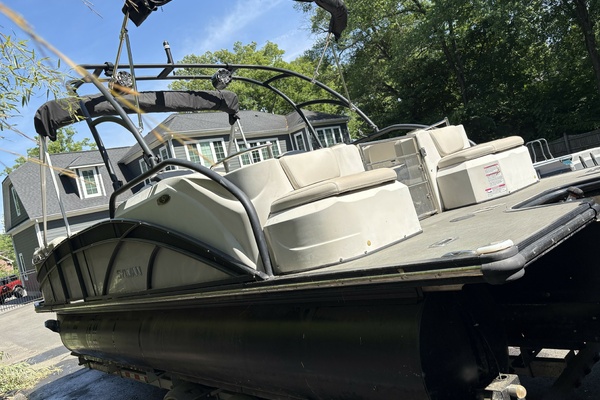 25ft Sylvan Yacht For Sale