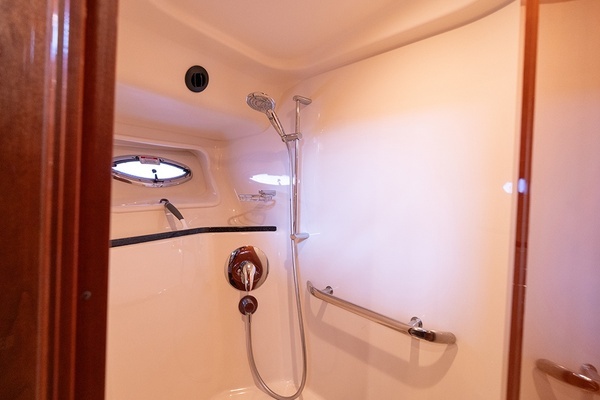2010 Sea Ray 58