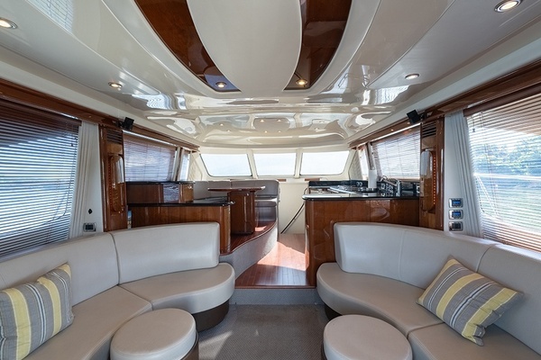 2010 Sea Ray 58
