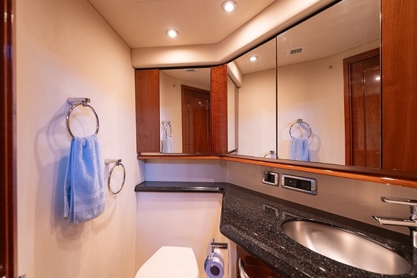 2010 Sea Ray 58