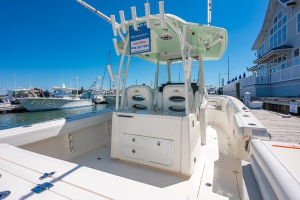 2020 Cobia 32