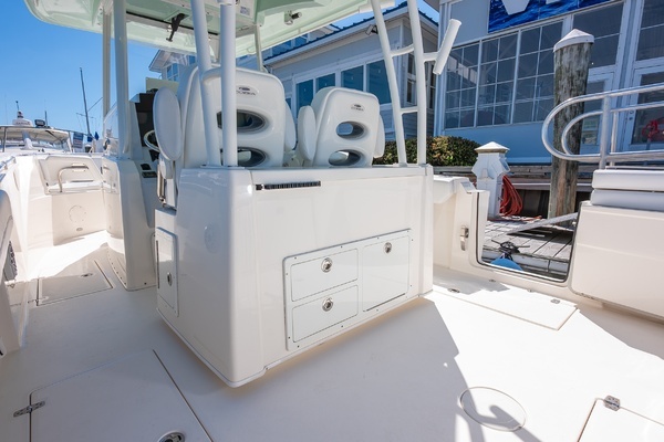 2020 Cobia 32