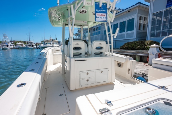 2020 Cobia 32