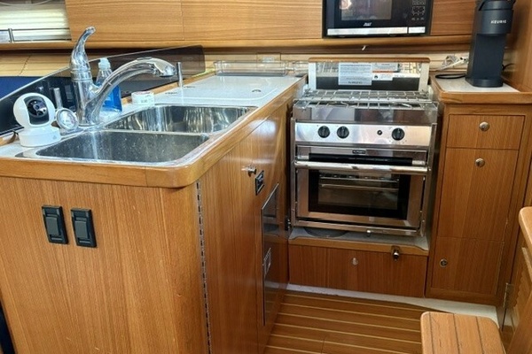 35ft Catalina Yacht For Sale