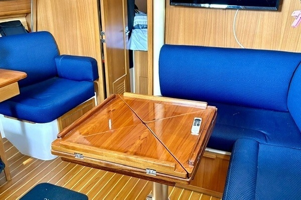 2022 Catalina 35
