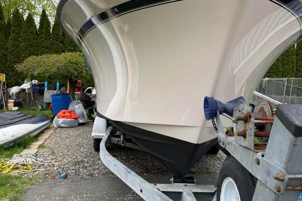 27ft Grady White Yacht For Sale