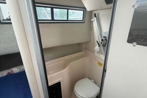 27ft Grady White Yacht For Sale