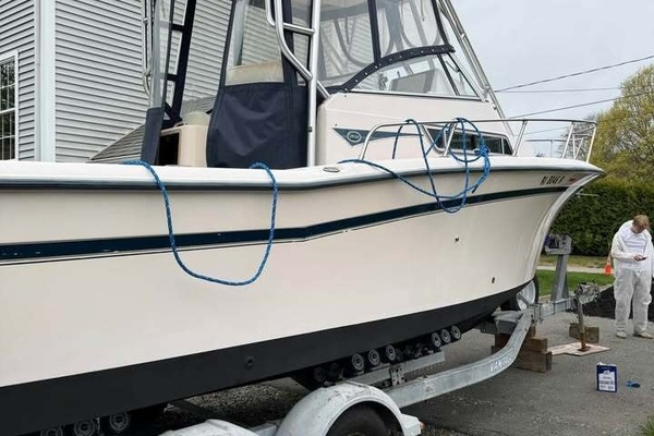 27ft Grady White Yacht For Sale