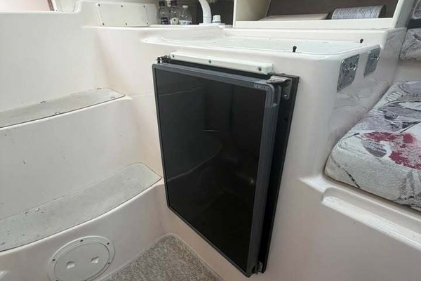 27ft Grady White Yacht For Sale