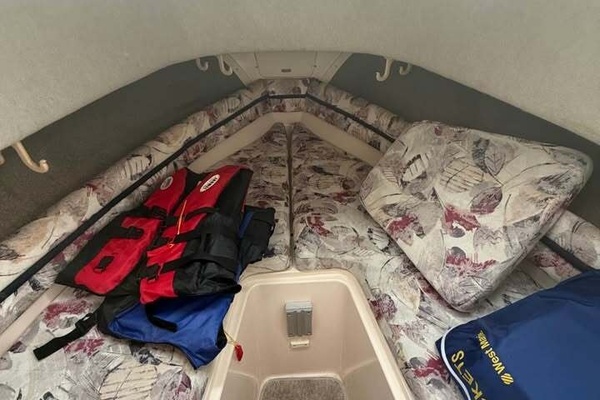 27ft Grady White Yacht For Sale